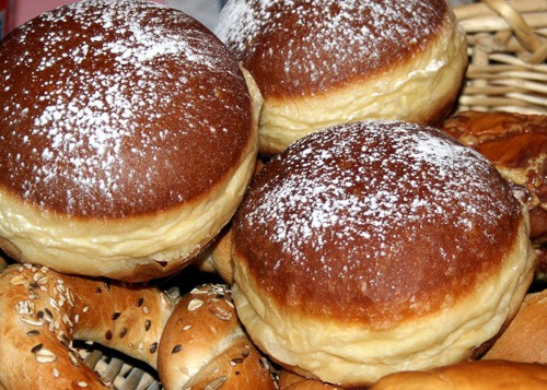 Visiting Montenegro? Here are 5 sweet treats you've got to try! 