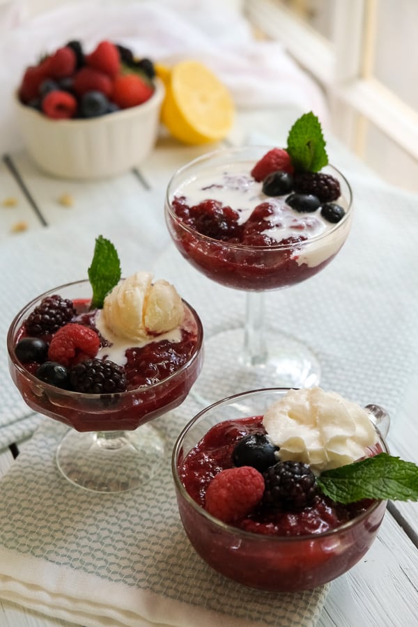 German Rote Grütze Recipe (Red Berry Dessert with Fresh Cream ...