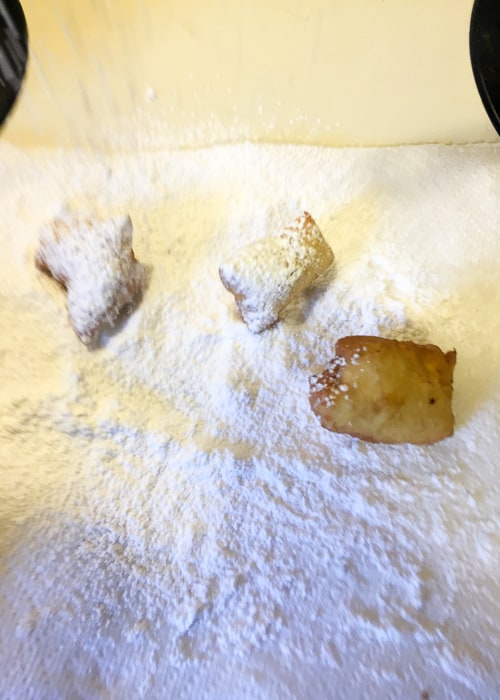 Make the perfect Cafe du Monde beignets! | International Desserts Blog