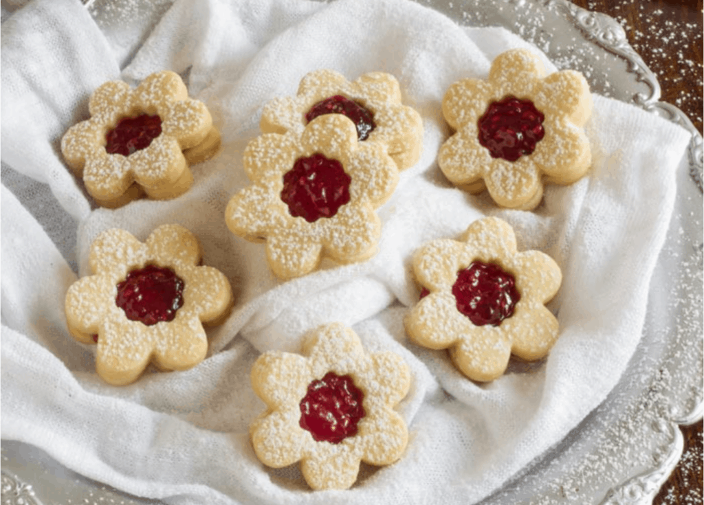 Homemade Raspberry Linzer Cookies 