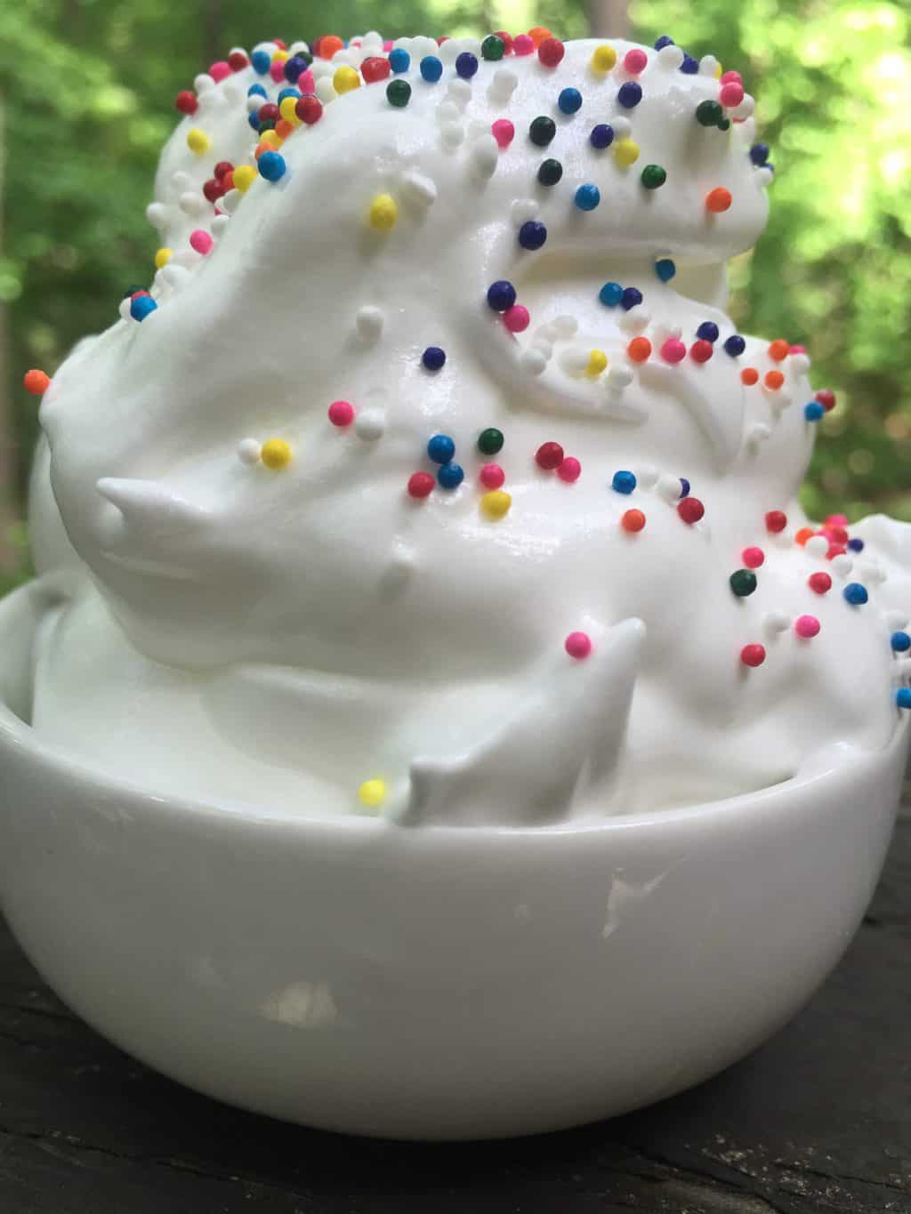 Espumilla Ecuadorian Meringue Cream Dessert International Desserts Blog