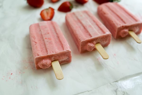 fresh strawberry cream paletas 