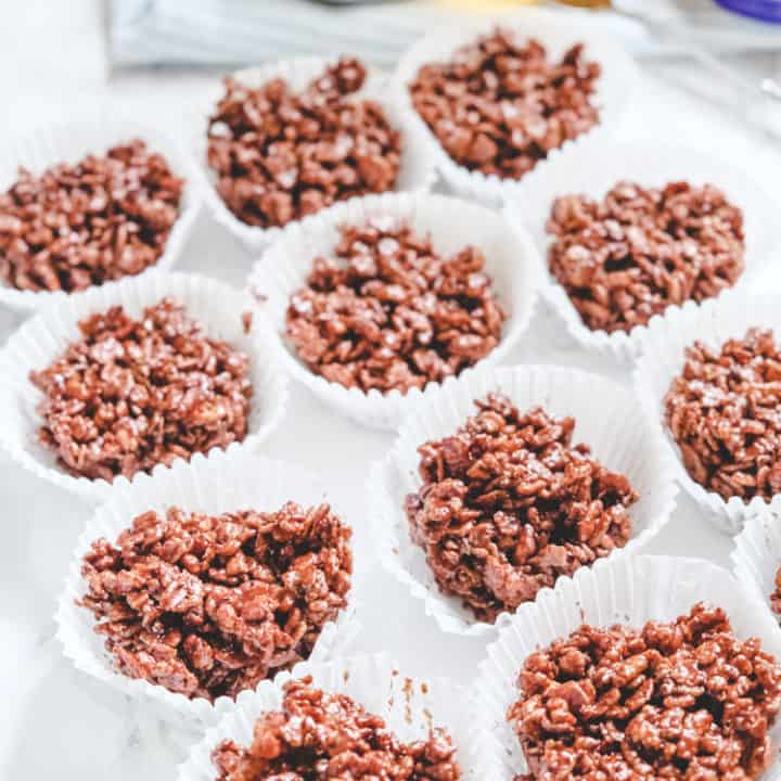 Chocolate Rice Krispie Cakes with Golden Syrup