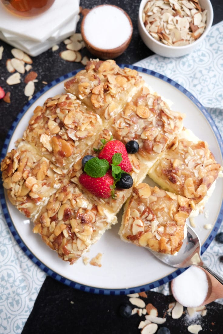 German Bienenstich (Bee Sting Cake)