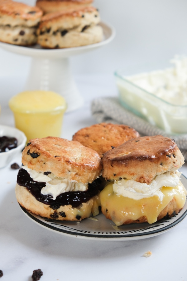 Best British Currant Scones