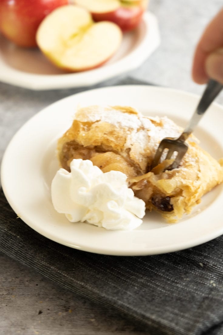 German Apple Strudel with Puff Pastry (Apfelstrudel)