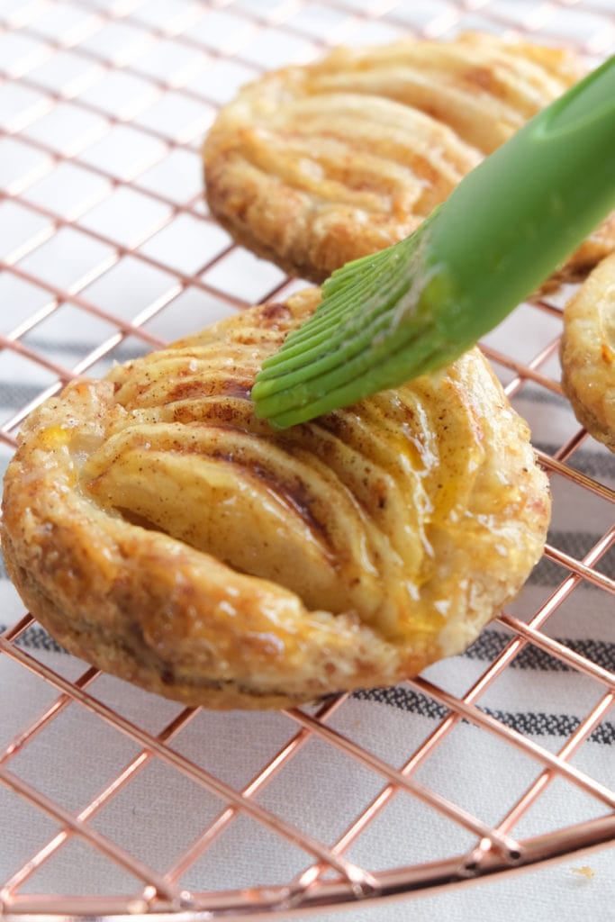 glazing apple tarts 