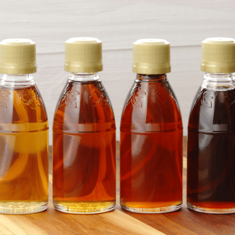 The Best Substitutes For Maple Extract in Baking & Dessert Making