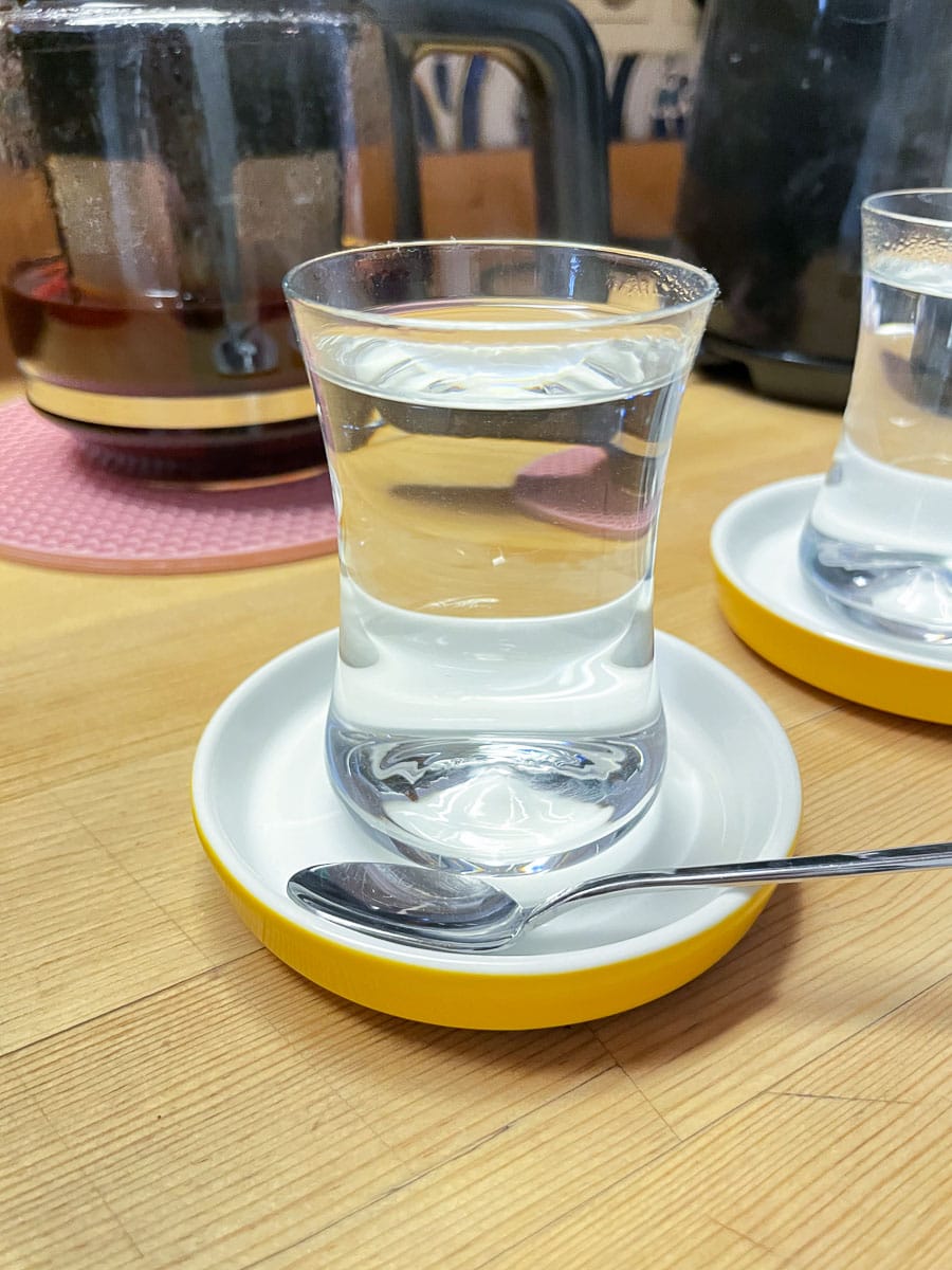 fill with hot water