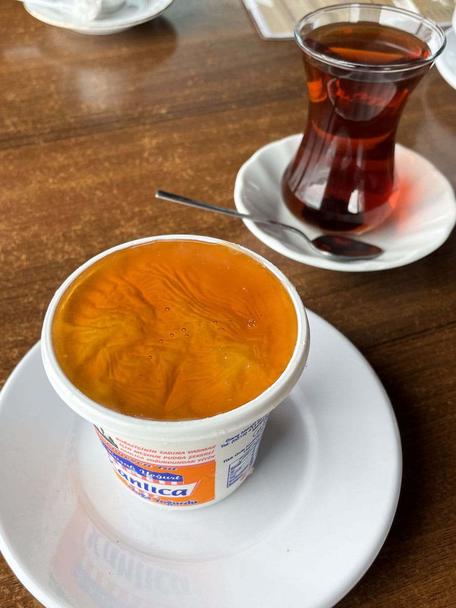 Turkish yogurt with honey